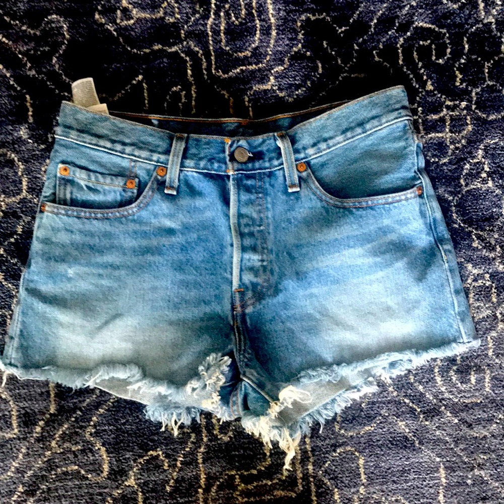 Levi’s high waisted cuff offs